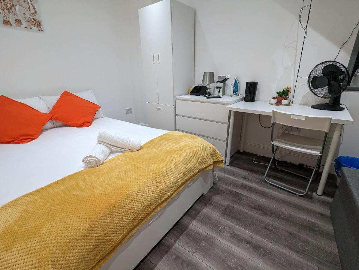 Mile End- Prime Location Hotel Londen Buitenkant foto