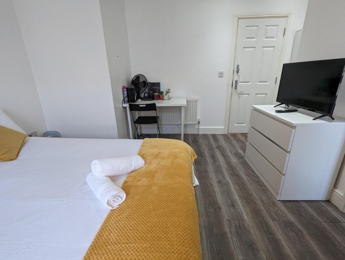 Mile End- Prime Location Hotel Londen Buitenkant foto